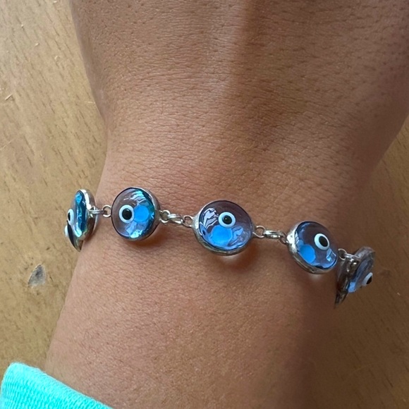 VINTAGE STERLING SILVER BLUE EVIL EYE PROTECTION BRACELET SOLID MADE BEAUTIFUL - Picture 3 of 16